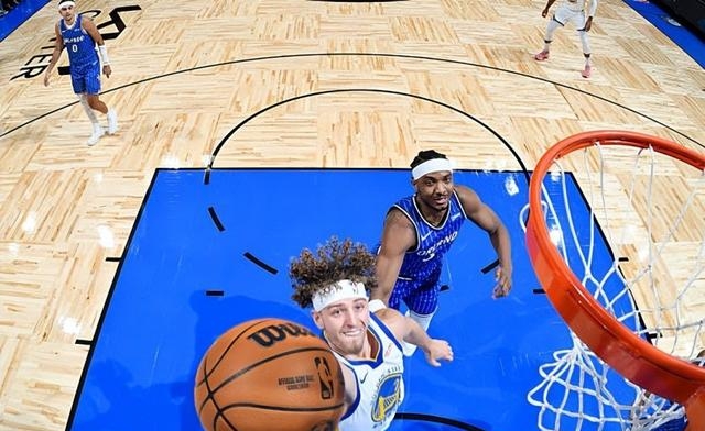 星空体育app-关于赛后金州勇士备战NBA总决赛；手感冰凉细节曝光；目标明确；控场能力受关注的信息