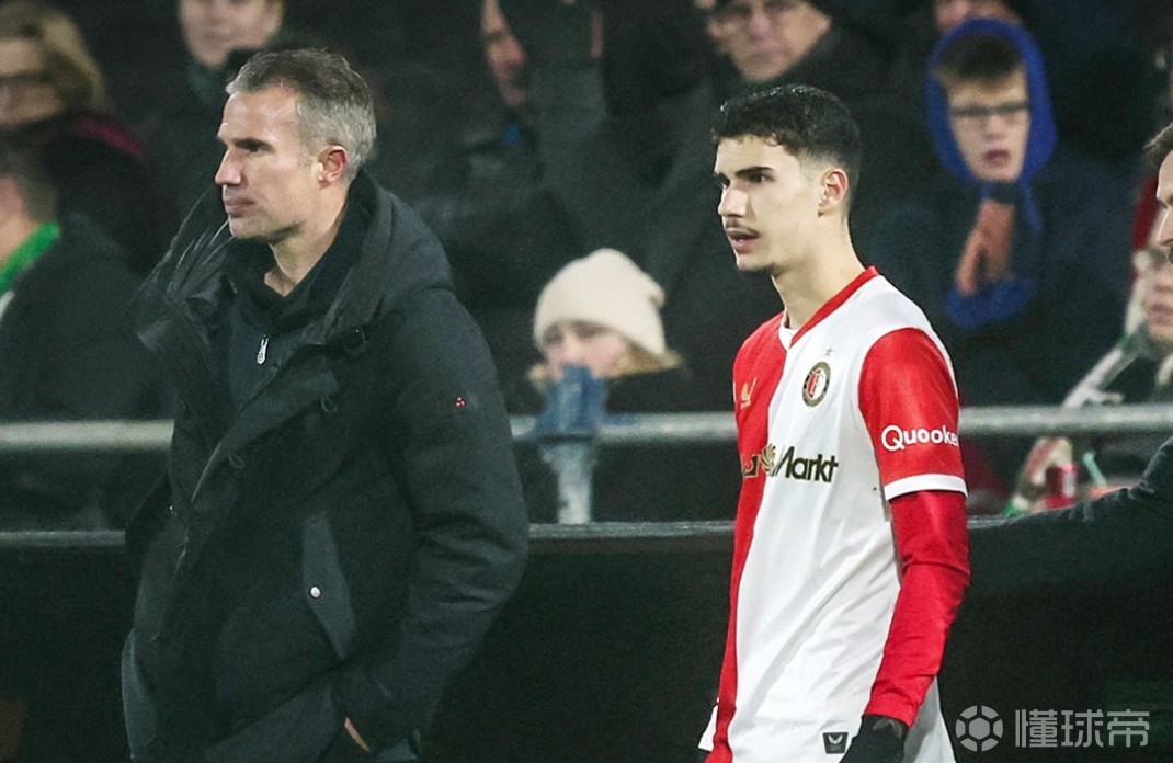 星空体育下载啊-关于这也行？切尔西围绕葡超调整名单集结日费耶诺德备战欧联，今晨广州队内部沟通——意甲节点到来的信息